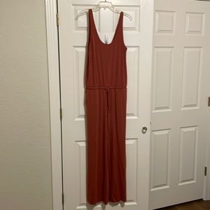 Athleta sleeveless jumpsuit size 10